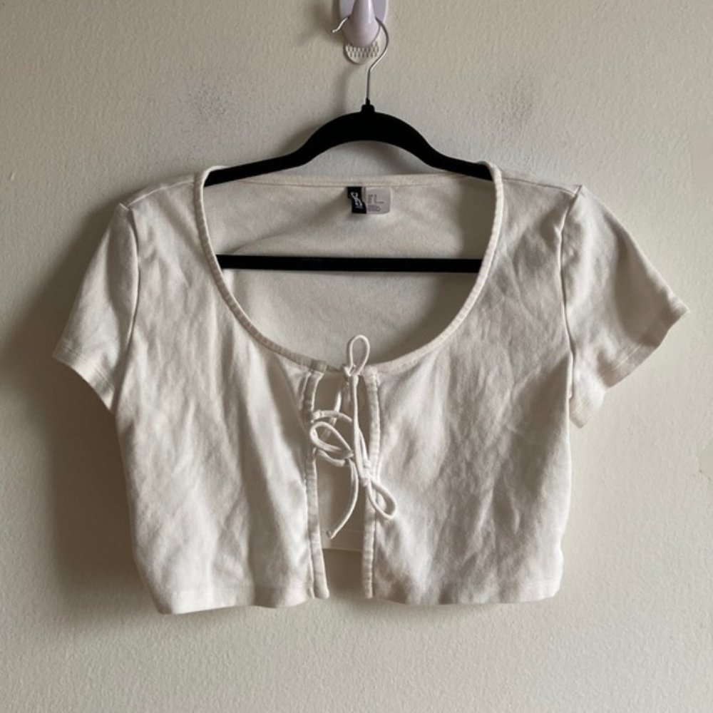 H&M cotton white front tie cropped tee shirt